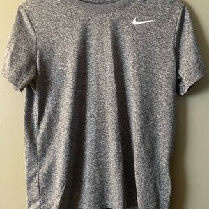 Nike Men's Heather Gray Short Sleeve Tee